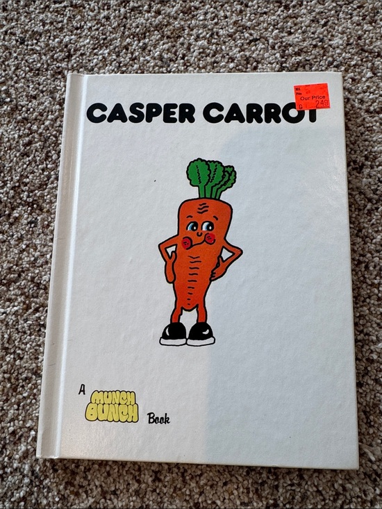 Other - A Munch Bunch Book “Casper Carrot” by Giles Reed